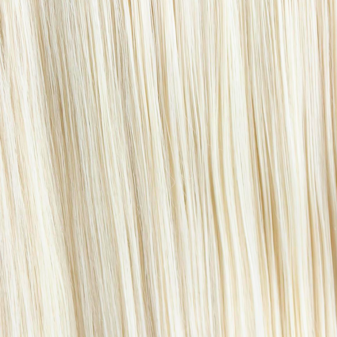 22" Claw Clip Ponytail Hair Extension - Bleach Blonde